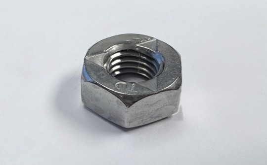 304NLK08-1779223860