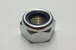 NNYL12Z125.JPG